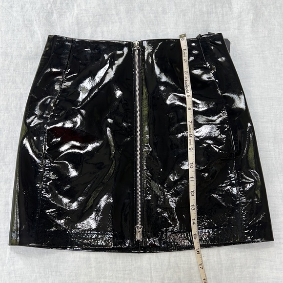 Rag & Bone Heidi Size 25 Patent Leather Skirt - Picture 3 of 7